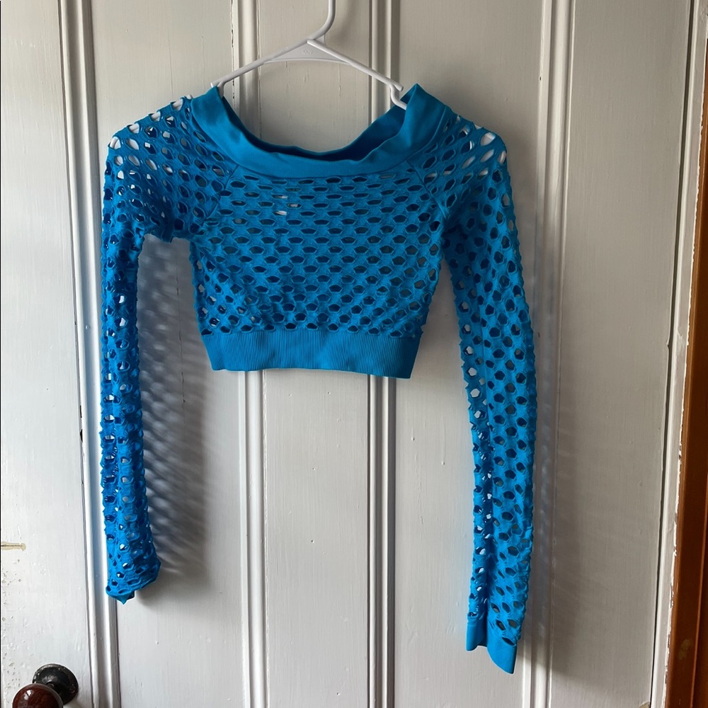 Cropped Long Sleeve